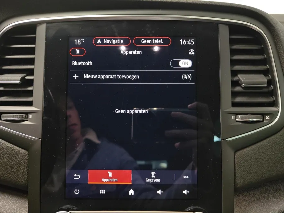 Renault Mégane Estate 1.3 TCe 140 Techno AUTOMAAT NAVI AIRCO CAMERA CRUISE CONTROLE APPLE CARPLAY ANDROID AUTO TREKHAAK (TREKGEWICHT 1750KG) ZEER MOOIE AUTO
