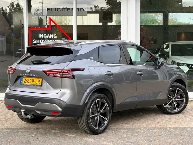 Nissan QASHQAI 1.3 Mild-Hybrid 158pk Xtronic Tekna Plus | Trekhaak |  Leder | Panoramadak | 360-Camera | App Connect | Head-Up | Keyless