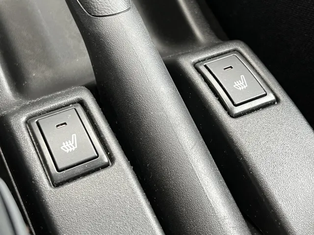 Suzuki Swift 1.2 Select Smart Hybrid | Demonstratievoertuig | Apple Carplay & Android Auto | 16' LM Velgen | Airco | Adaptieve Cruise Control