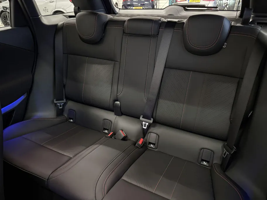 MINI Aceman E John Cooper Works M 42.5 kWh