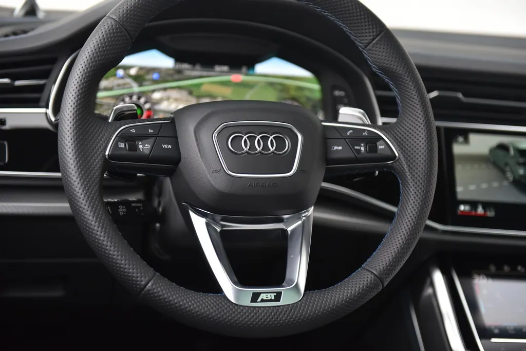 Audi RSQ8-R ABT 740PK QUATTRO