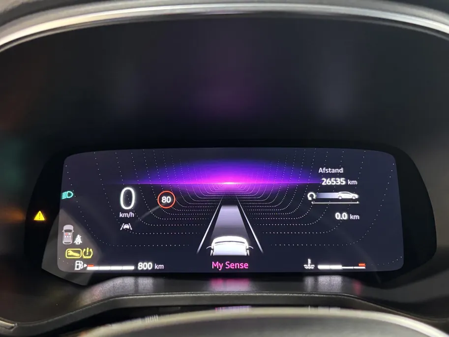 Renault Clio 90PK TCe GPF Techno | 9,3' Navi | Climate Control | Apple CarPlay/Android Auto | Camera | Cruise Control | Parkeersensoren | Full LED | Lichtmetalen Velgen | Digital Cockpit | Licht & Regen Sensor |