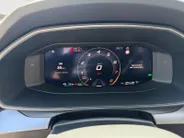 CUPRA Formentor 1.5 TSI e-Hybrid Business Panoramadak | Stuur verwarming etc! | Trekhaak | Super compleet en helemaal nieuw!