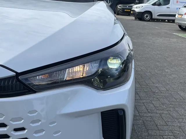 Toyota Corolla Cross Hybrid 140 Active | 4500 euro demo korting