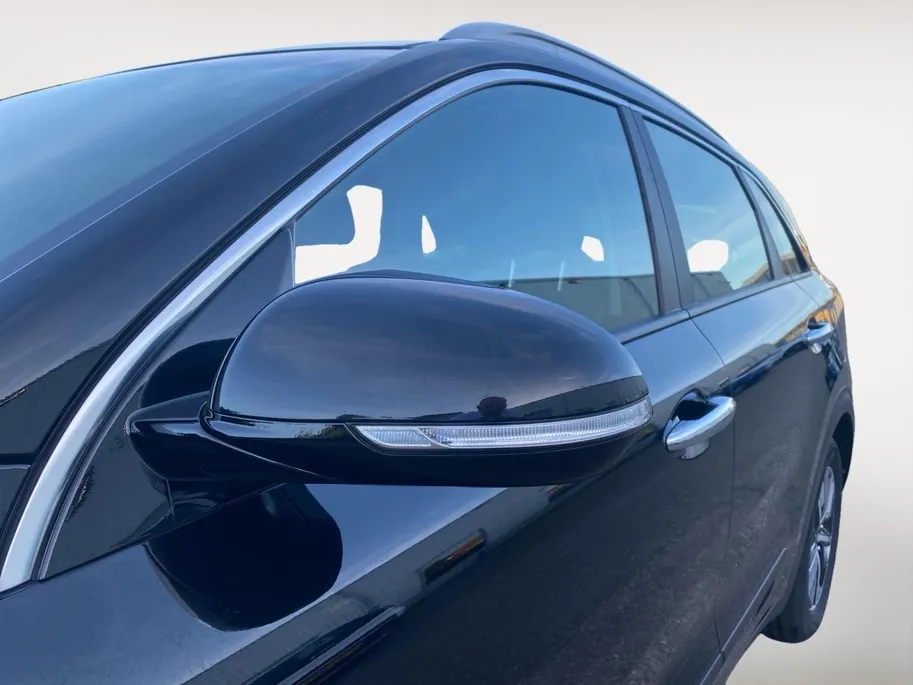 Kia Niro 1.6 GDi Hybrid DynamicLine | Climate control | Cruise control | Navigatie | Trekhaak | Parkeercamera |