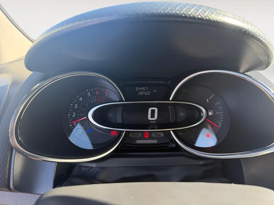 Renault Clio 0.9 TCe Intens | Bluetooth | Cruise & Climate Control | Parkeersensoren | Navigatie | LMV | Onderhoudshistorie | 12 Maanden BOVAG Garantie