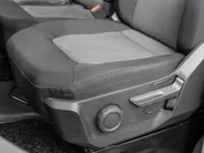 Volkswagen Bedrijfswagens Crafter 30 2.0 TDI 140pk DSG L3H3 Trendline · Camera · Trekhaak · Side Bars · Cruise Control · Apple/Android Car Play · DAB Radio · Garantie t/m 04-09-2028 of 120.000km