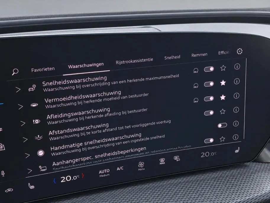 Audi Q5 2.0TFSIe-hybrid 270kW/367PK quattro S edition · Trekhaak · Leder · Camera · Apple/Android Car Play · Drive select · Garantie t/m 25-02-2028
