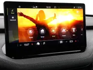 Škoda Enyaq Coupe iV 80 204pk · SOH 96,5% · Panoramadak · Camera · Apple/Android Car Play · Cruise Control · 20'Velgen · Sfeerverlichting ·