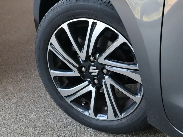 Suzuki Swift 1.2 Style Smart Hybrid | Navigatie | Stoelverwarming