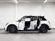 MINI Cooper 5-deurs Cooper C John Cooper Works S