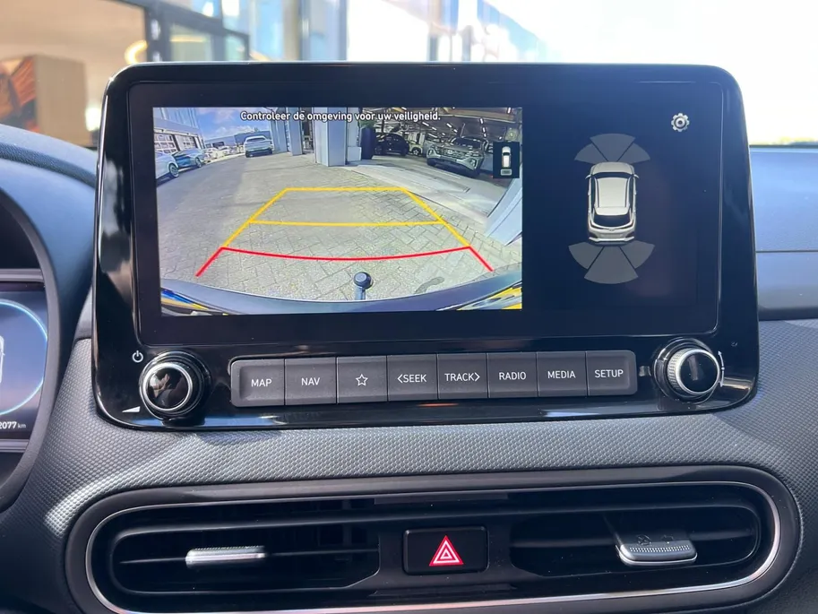 Hyundai Kona 1.6 GDI HEV Fashion Design Sky 105PK | 1ste eigenaar | Navigatie | Apple Carplay & Android Auto | Adaptive cruise control | Trekhaak | Schuif- kanteldak | Parkeersensoren achter | Stoelverwarming voor |