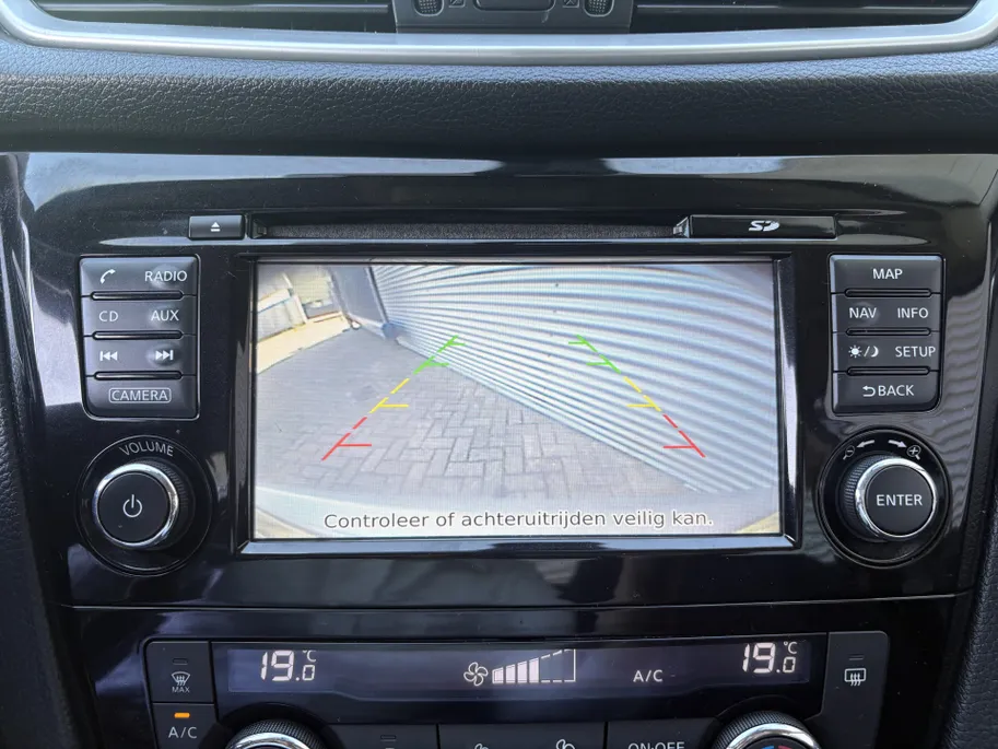 Nissan QASHQAI 1.6 Acenta | LM Velgen | Navi | Camera | Cruise | Trekhaak | ECC