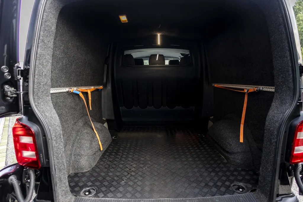 Volkswagen Transporter 2.0 TDI L2H1 DC 4Motion Highline EX.BTW