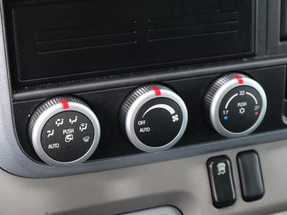 FUSO Canter 3C15 3.0 DI 340 LAADBAK/LAADKLEP Fuso Canter