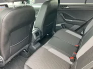 Volkswagen T-Roc 1.0TSI/110PK Goal · Navigatie · Apple/Android Car Play · Stoelverwarming · Dodehoeksensoren · Garantie t/m 10-07-2027