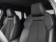 Audi A3 Sportback 45 TFSIe 272pk S-tronic S edition Competition · Camera · Sonos Audio · Elektrische stoelverstelling · Keyless  · Stoelverwarming · Afneembare Trekhaak · Fabrieksgarantie tot 03-04-2030 of 100.000km