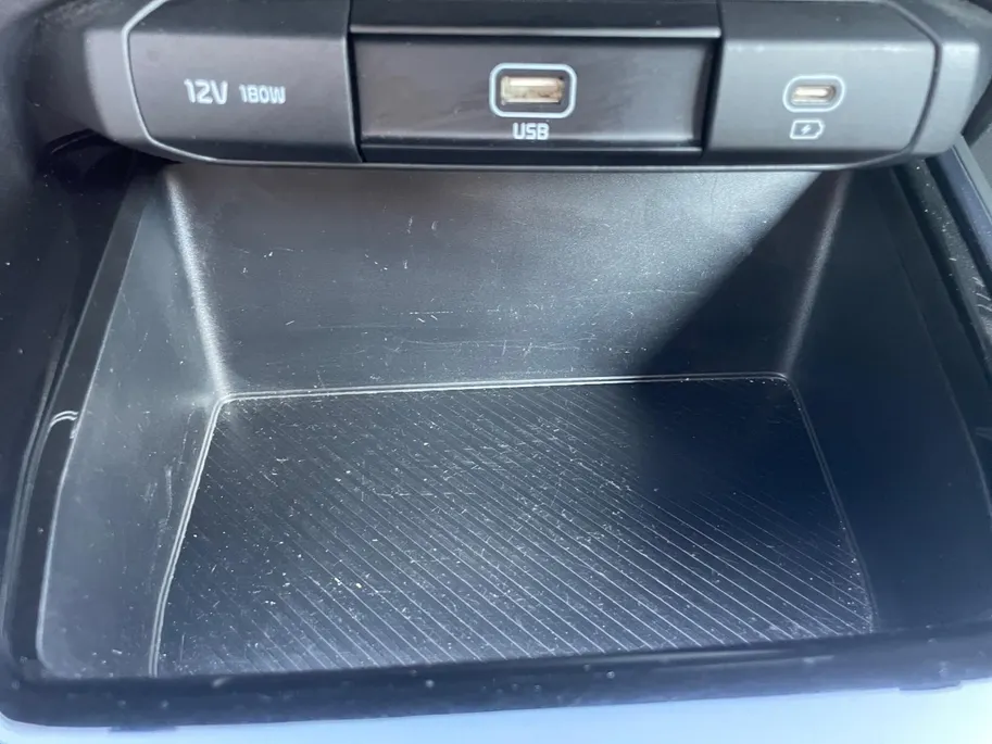 Kia Niro 1.6 GDi Hybrid ComfortLine *Automaat*Navi+Camera*Climate Control*Adapt. Cruise Control*LM.Velgen*Nette auto!