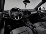 Audi Q3 45 TFSIe 245pk S edition · Trekhaak Wegklapbaar · 360 Camera · Lederen Bekleding · Adaptive Cruise Control · Apple/Android Car Play · Elek. Achterklep · Keyless · 19'' Inch ·