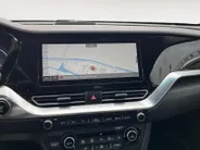 Kia e-Niro DynamicPlusLine 64 kWh | Elektrisch schuifdak | Keyless entry | Stoelverwarming