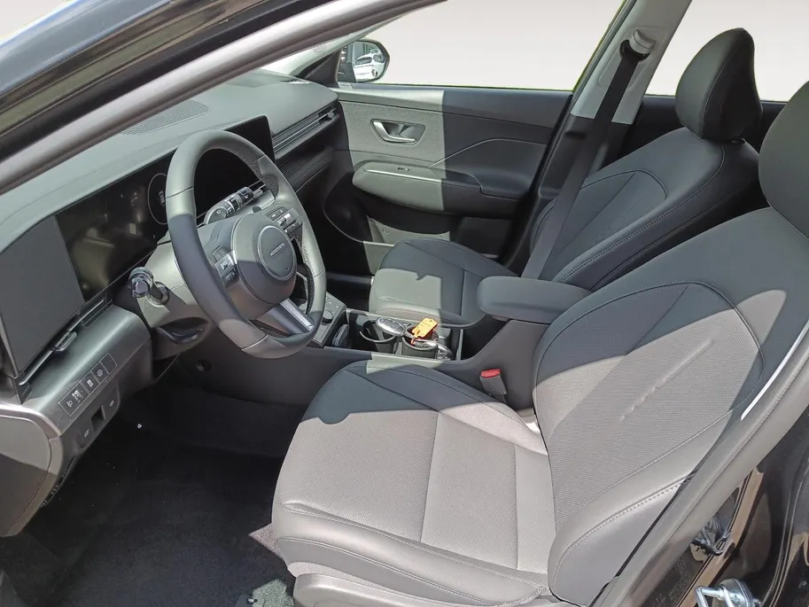 Hyundai Kona 1.6 GDI HEV Premium Sky | Z&Z Topdeal | Van € 44.590, nu voor € 42.090 |