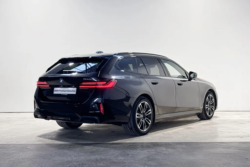 BMW 5 Serie Touring 530e M Sport Edition M Sportpakket Pro