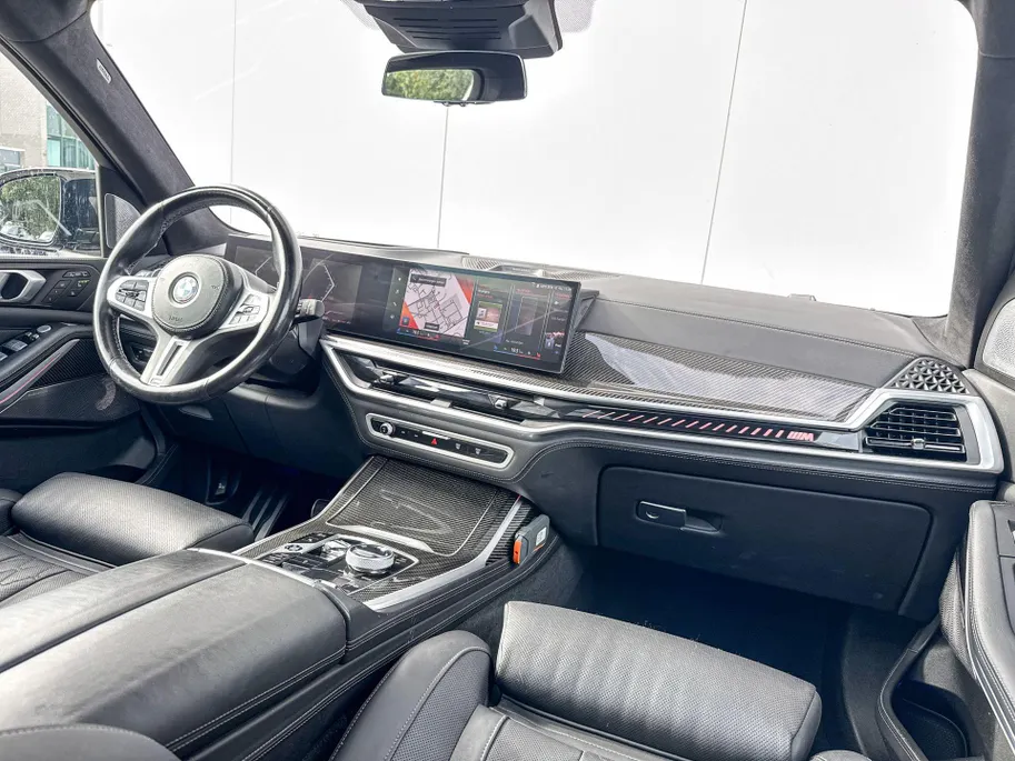 BMW X7 M60i xDrive