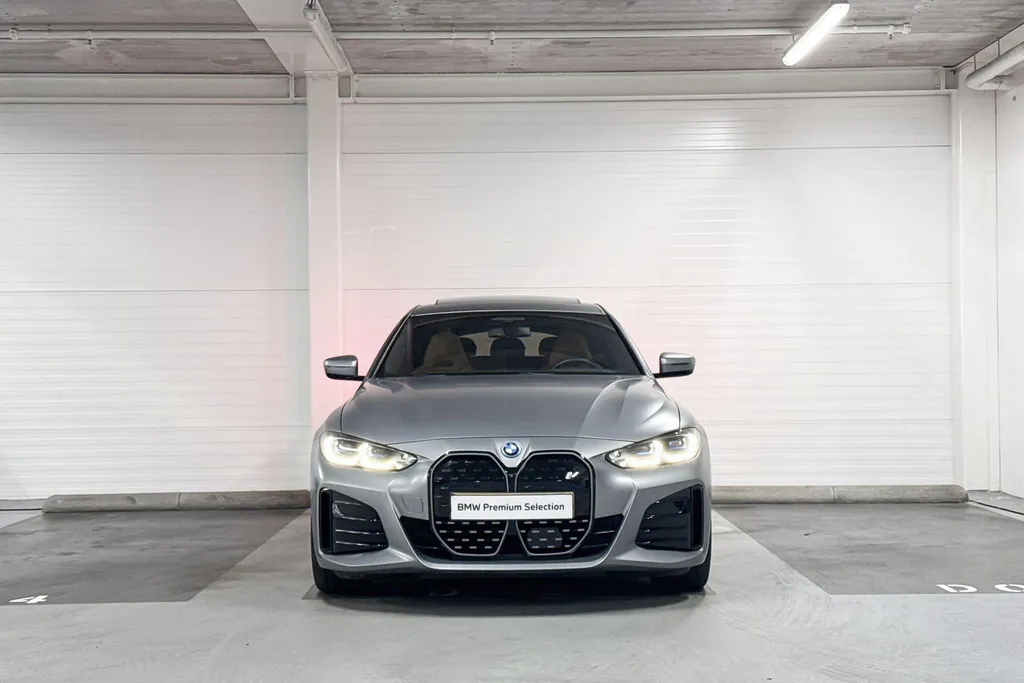 BMW i4 eDrive40 High Executive