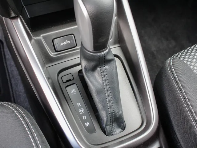 Suzuki Vitara 1.4 Boosterjet Select Hybrid Automaat | Navi | Camera | Trekhaak | Cruise | Lm-Velgen
