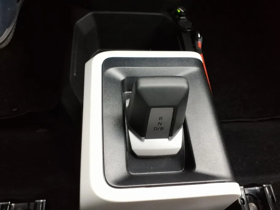 Dacia Spring Extreme 100 24.3 kWh Automaat | Airco/Ecc | Andriod/Apple carplay | Camera , Demo vrgaa naar de huidige kilometerstand