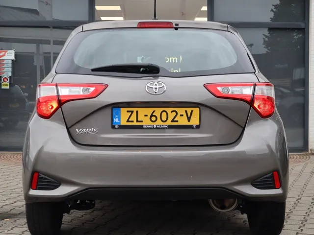 Toyota Yaris 1.0 VVT-i Active Camera | Cruise | Slechts 23.675 km