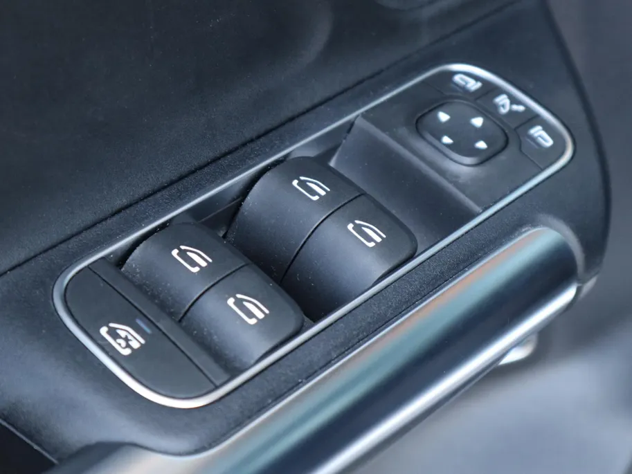 Mercedes-Benz EQA 250 Business Solution AMG 67 kWh