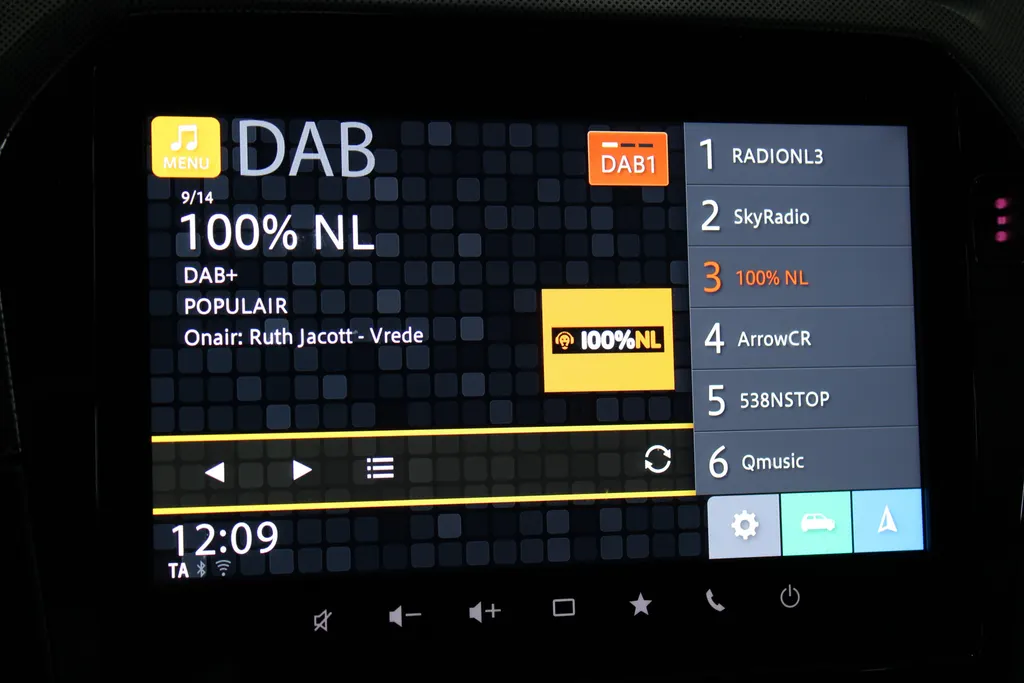 Suzuki Vitara 1.4 Boosterjet Style Smart Hybrid Allseason banden / Stoelverw. /