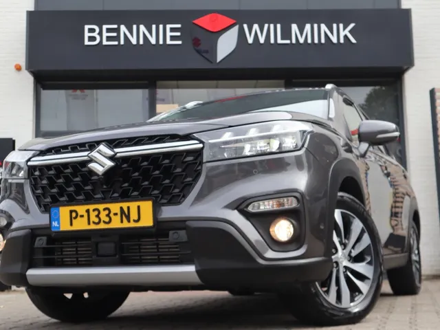 Suzuki S-Cross 1.4 BoosterJet Style Hybrid AdaptiveCruise | Carplay | 360 camera