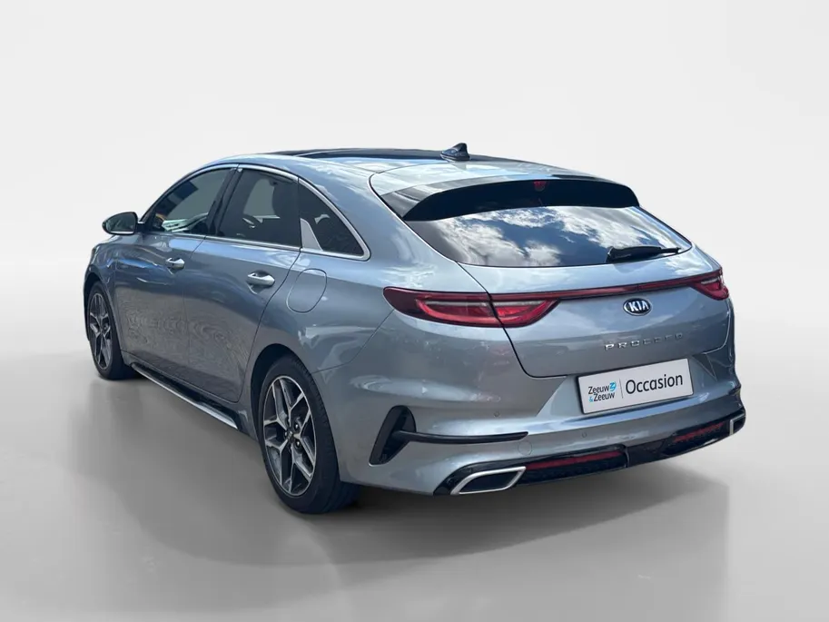 Kia ProCeed 1.0 T-GDI GT-PlusLine | Elektr. Schuif-/kanteldak | Elektr. achterklep | Achteruitrijcamera | Climate Control | Cruise Control | Stoel- en stuurverwarming |
