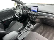Ford Focus 2.3 EcoBoost ST-3 | 280 PK | Launch control | Recaro stoelen | 19' inch lichtmetalen velgen | Apple carplay & Android auto | Parkeersensor voor en achter | Achteruitrijcamera | Bang & Olufsen audio | Winter pack | Cruise control | Bovag garantie |