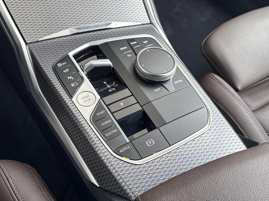 BMW 3 Serie Touring 330e