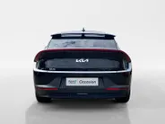 Kia EV6 Air 58 kWh | Climate control | Navigatie | Parkeercamera | LM-velgen 19 inch | Adaptive cruise control | Line-assist | Dodehoek detectie |