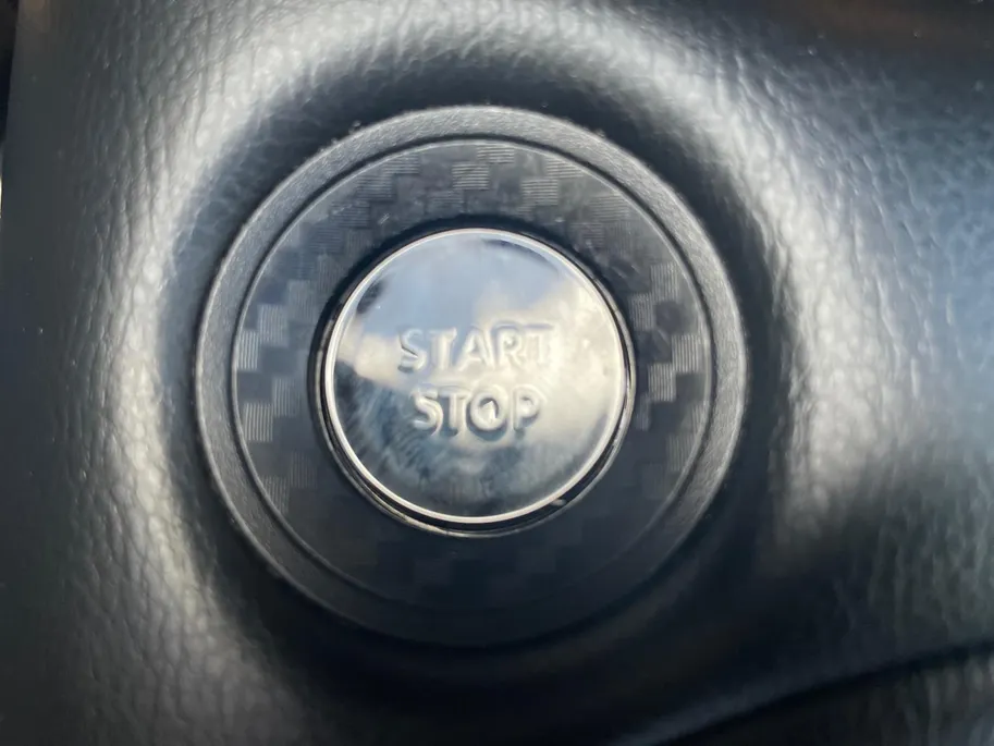 Nissan Juke 1.6 Hybrid Tekna *Navi+Camera*Climate*Parc Assist*LM.Velgen*RIJK UITGERUST!
