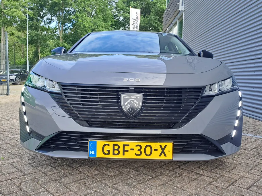 Peugeot 308 1.2 PureTech AUTOMAAT Active Pack Business | Adaptieve Cruise | Climate | Stoelverwarming | Apple Carplay/Android Auto