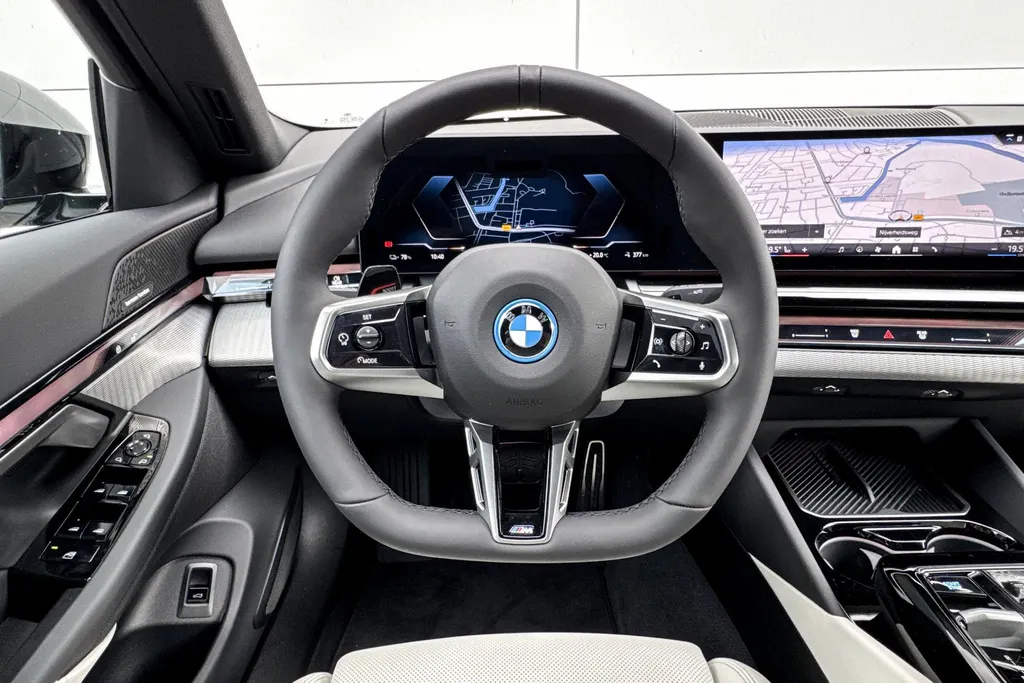 BMW i5 eDrive40 M Sport Edition 84 kWh