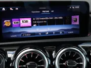 Mercedes-Benz A-Klasse 180 Star Edition Luxury Line l Trekhaak l Achteruitrij camera l Stoelverwarming l Ambiente lichtpakket
