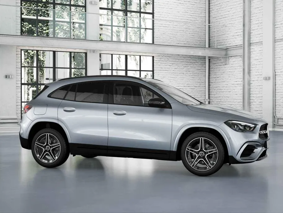 Mercedes-Benz GLA 250 e 140 Years Edition