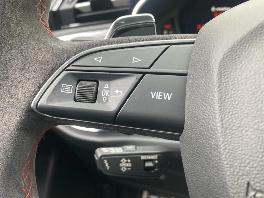 Audi RSQ3 Sportback RSQ3 2.5 TFSI Quattro 400 pk Individual Green Audi Drive Select - Panoramadak - B&O Premium Audio  Elektrisch wegklapbare trekhaak