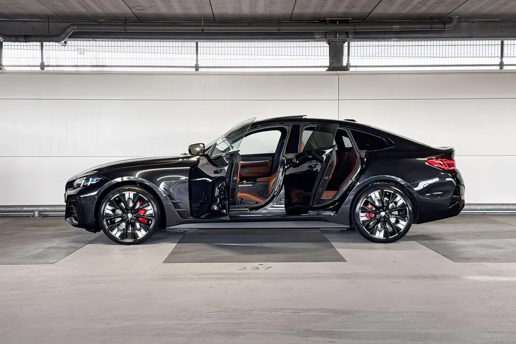BMW i4 eDrive35 M Sport Edition 70 kWh