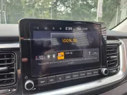 Kia Stonic 1.0 T-GDi MHEV DynamicLine | Apple Carplay/Android Auto | Automaat | Navigatie | 360 camera | ECC | Cruise control adaptief