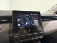 Renault Clio 90PK TCe GPF Evolution | DEMO | Navi | Camera | Apple CarPlay/Android Auto | Parkeersensoren | Airco | Licht & Regen Sensor | Cruise Control | Full LED | Digital Cockpit |