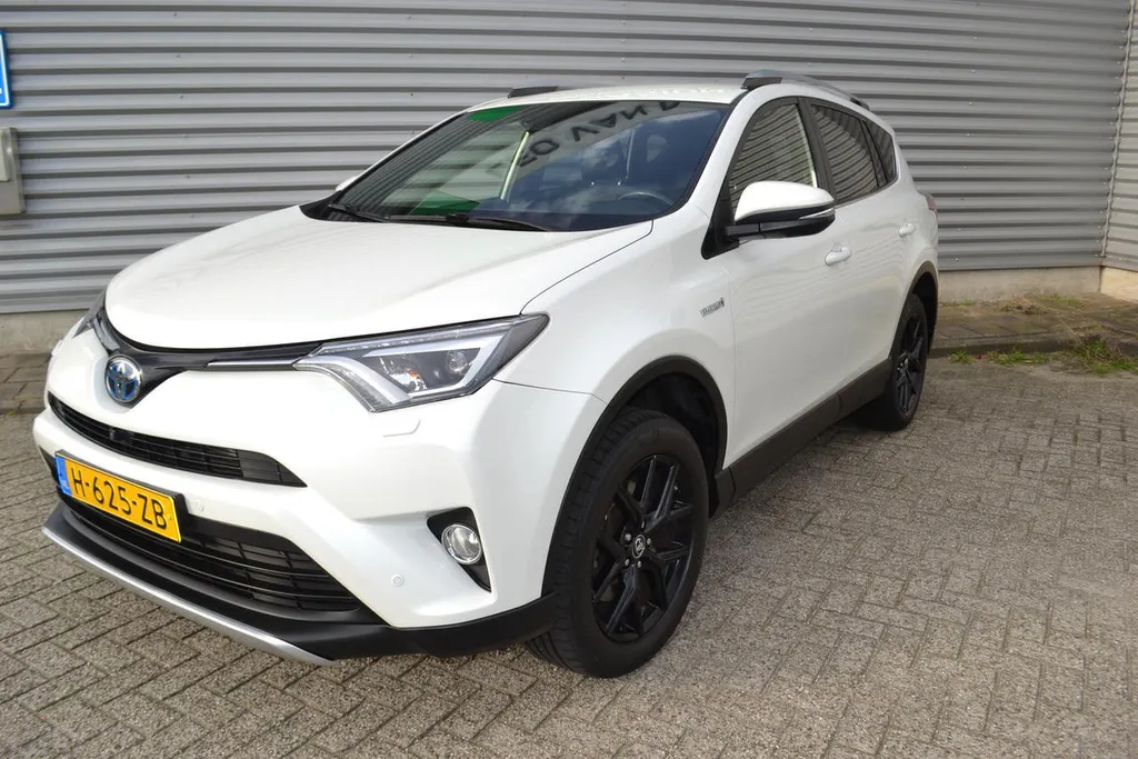 Toyota RAV4 2.5 HYBRID AWD EXECUTIVE|LUXE|TREKHAAK