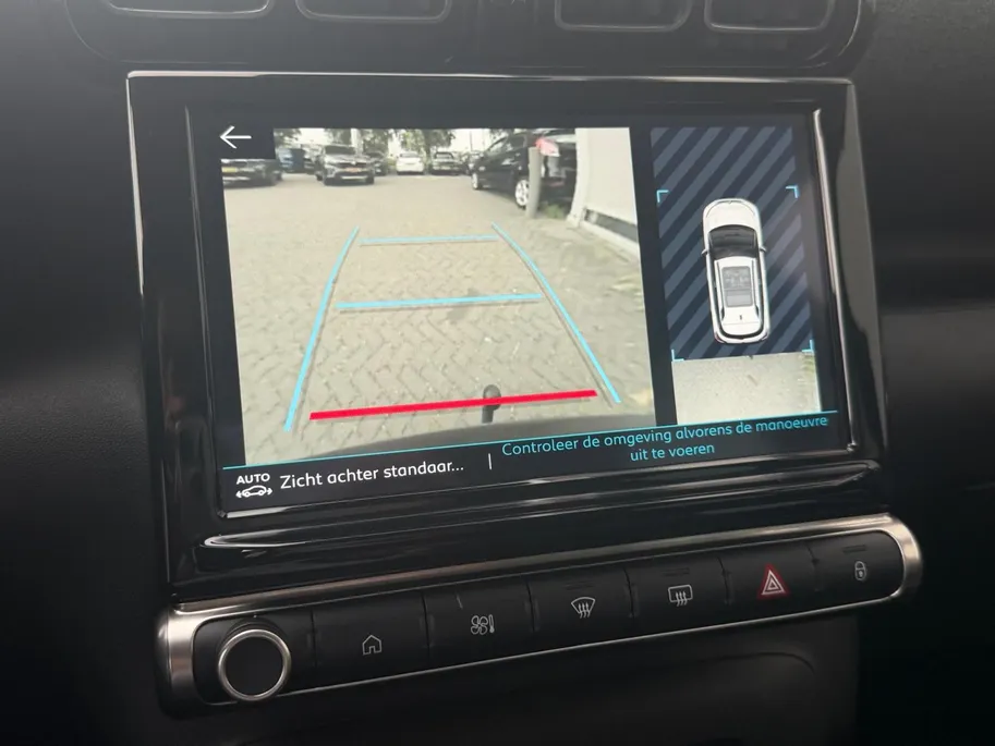 Citroën C3 Aircross 1.2 PureTech Shine | Head up display | Stoelverwarming | Navigatie | Camera |