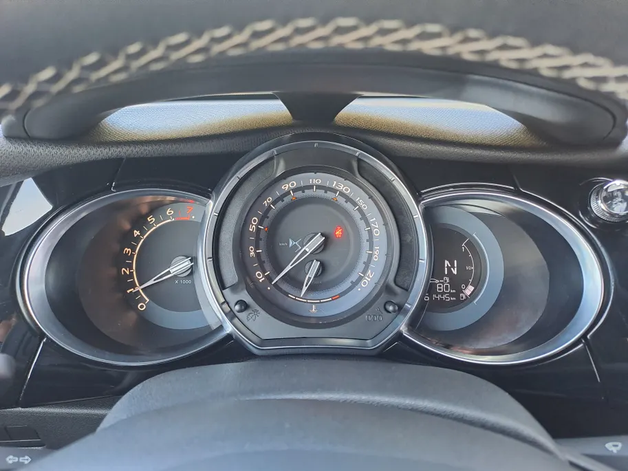 DS DS 3 1.2 PureTech Performance Line AUTOMAAT | Navigatie | Climate | Cruise | schakelpaddles | Apple Carplay/Android Auto